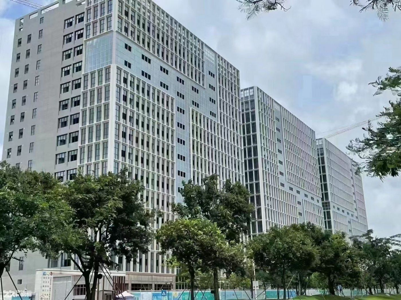 光明光侨路边裕丰达智慧产业园工业上楼全新工业厂房招租 - 5