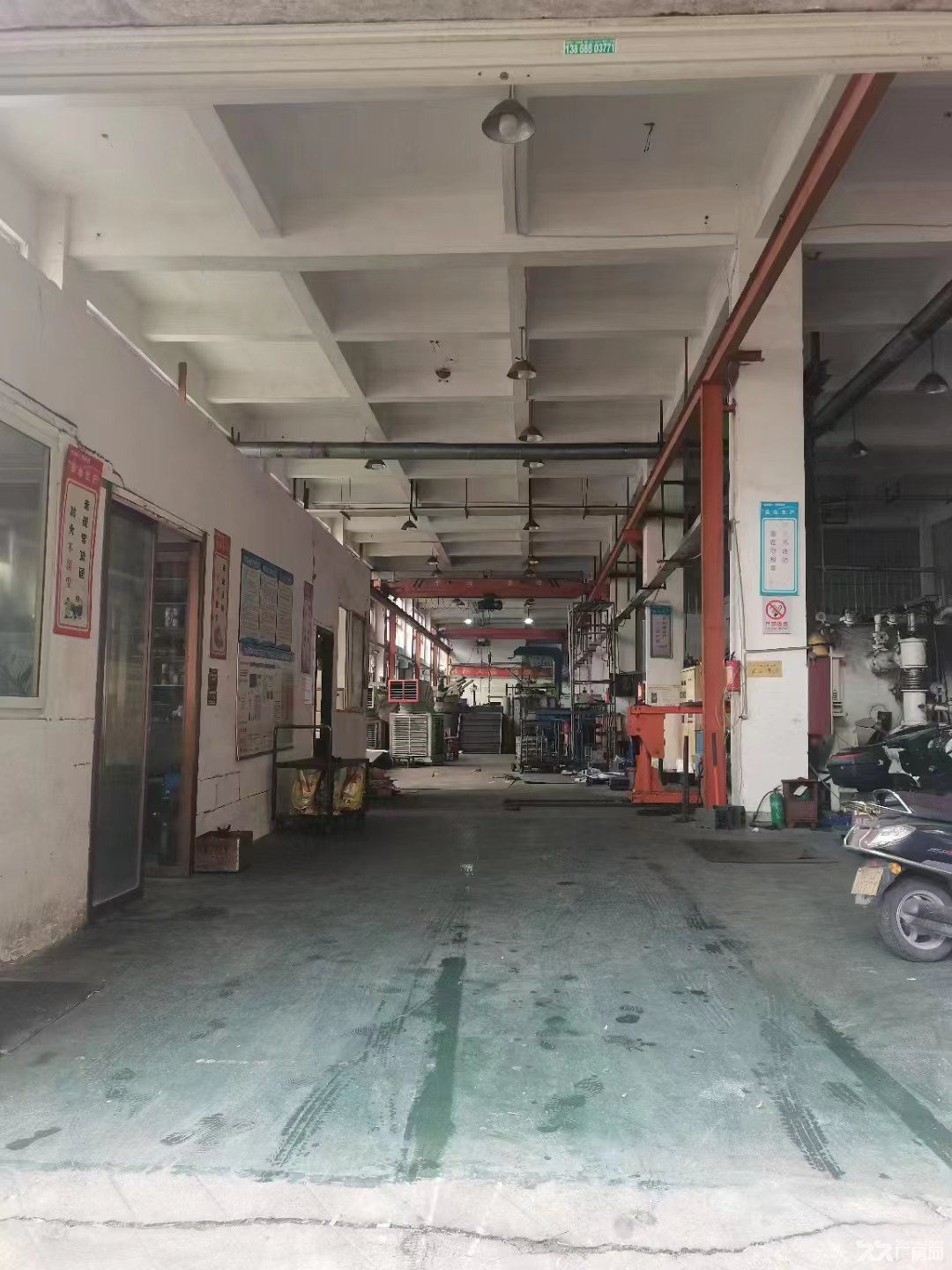 龙湾滨海十二路独立厂房出租，1楼685平，配备行车