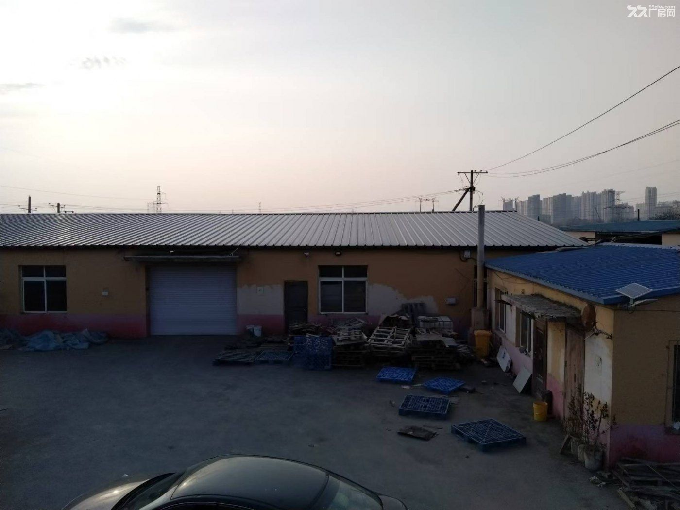 苏家屯区2200平厂库房及办公出租