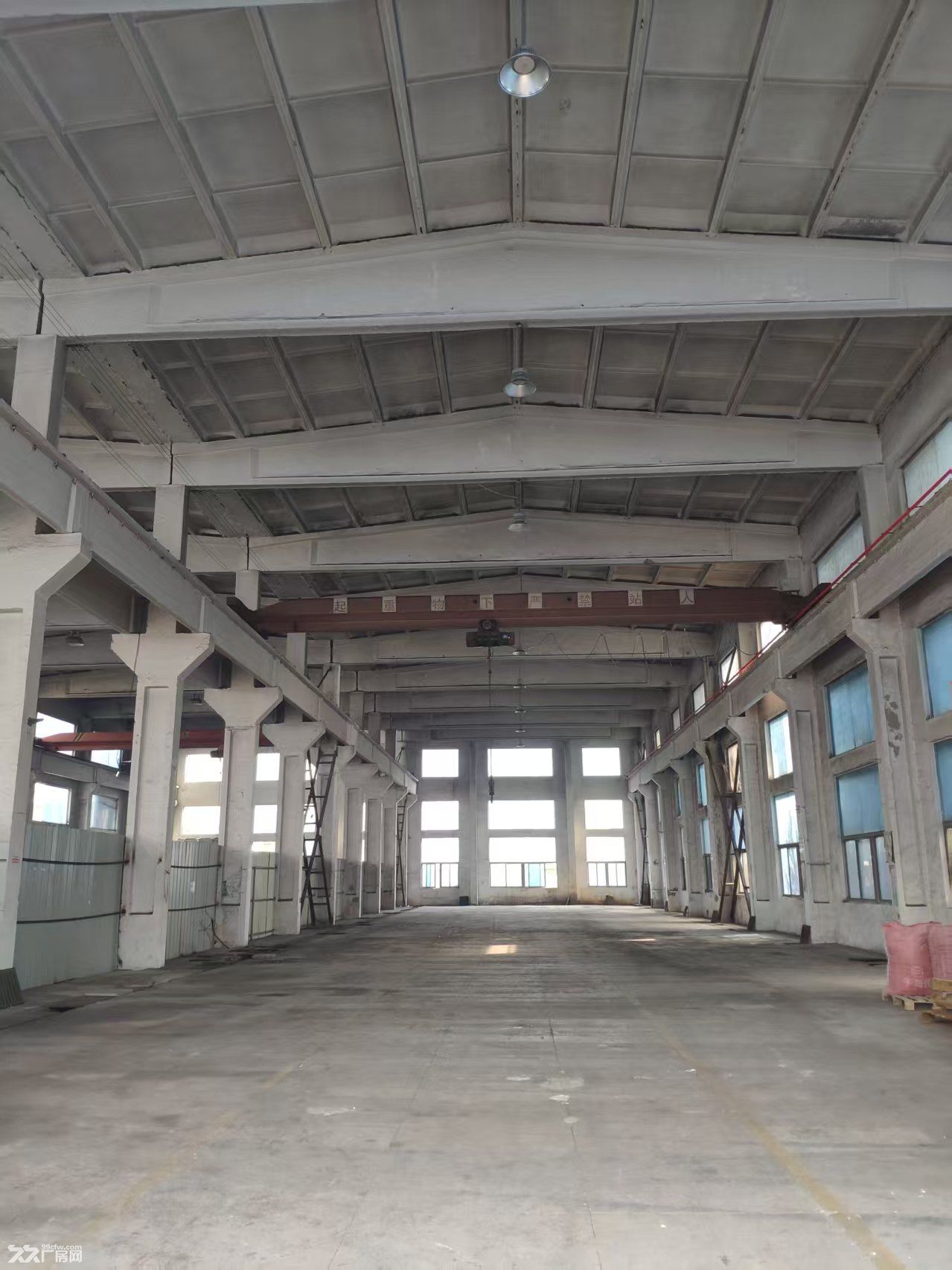 百丈1100㎡机械厂招租,行车5吨,配电150 - 2