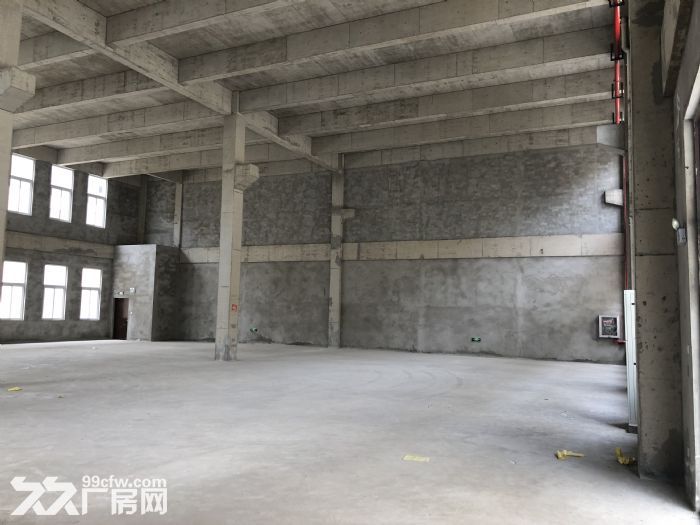 及时交房 户型、价格美丽 有土地证 摘过牌