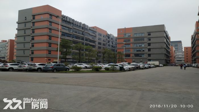 东莞市黄江镇33000平米钢架厂房出租 (可分租)