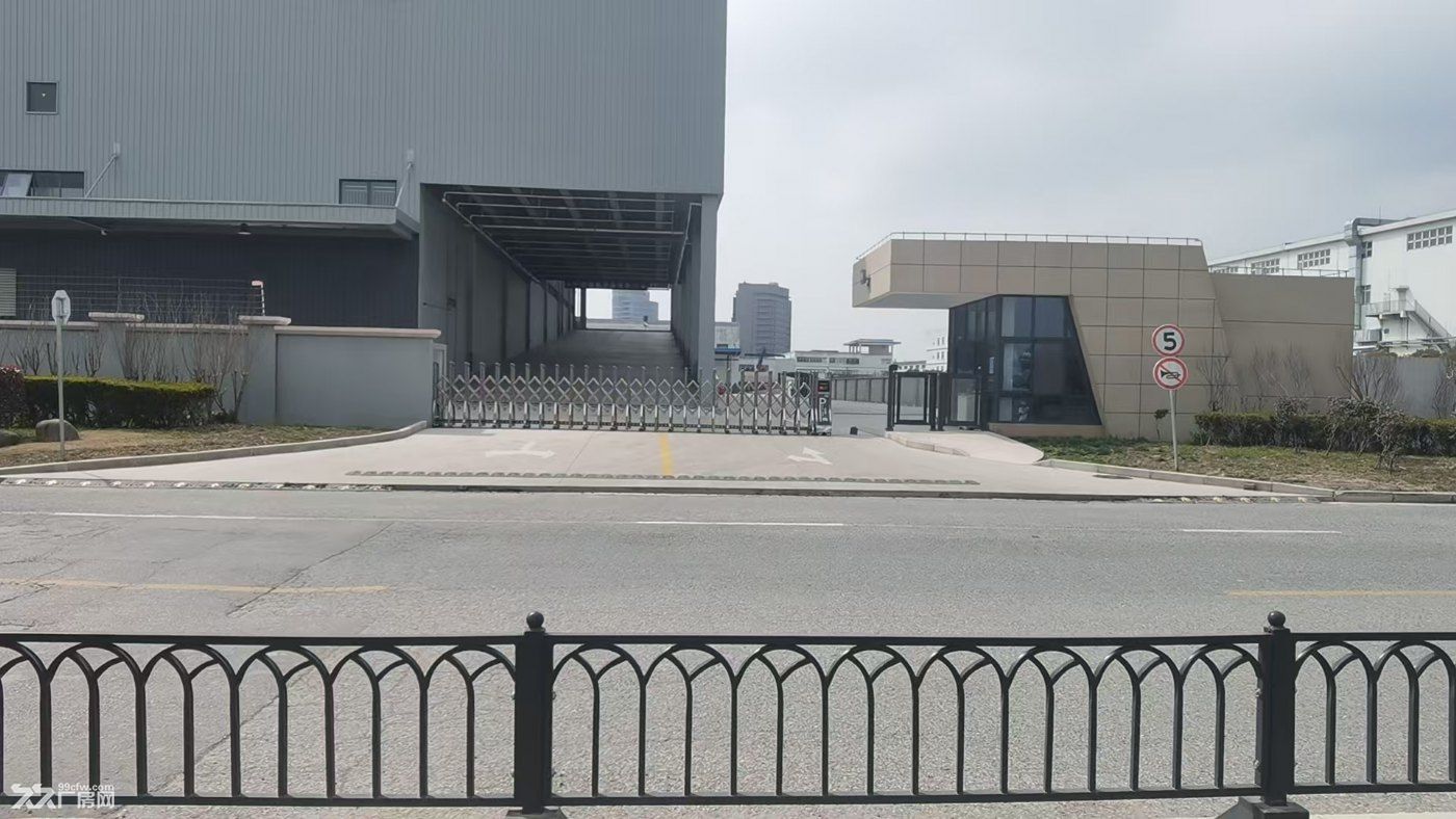 上海临港新片区新建厂房(仓库)