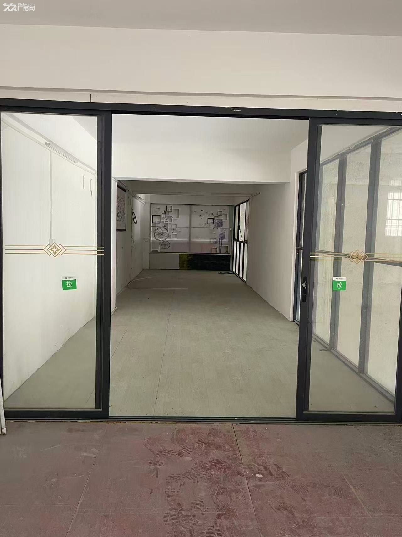 玉林玉州区二环西路口厂房出租交通便利周边配套良好
