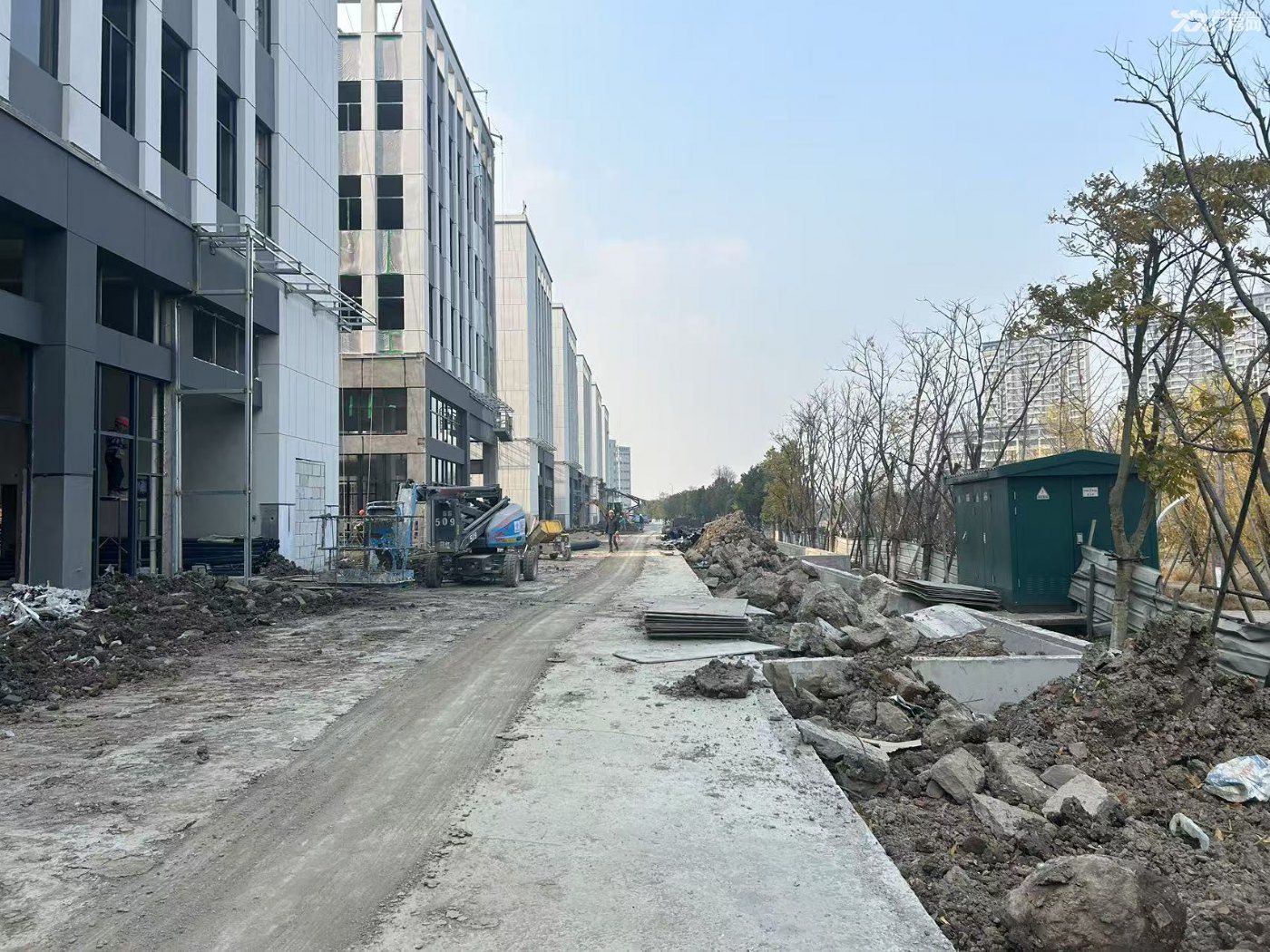 鲲鹏产业园旁 江北智汇云廊 可定制厂房1600平小独栋起 - 2
