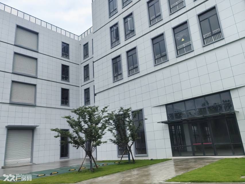 蛟川独栋花园厂房全新出租5000平
