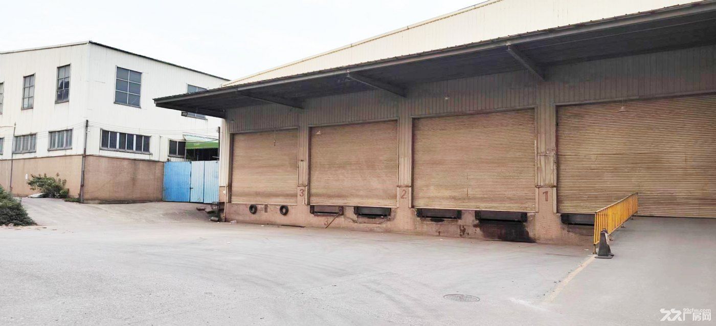 黄埔大沙街道100-10000平方仓库招租,100方起租,面积大小合适自定