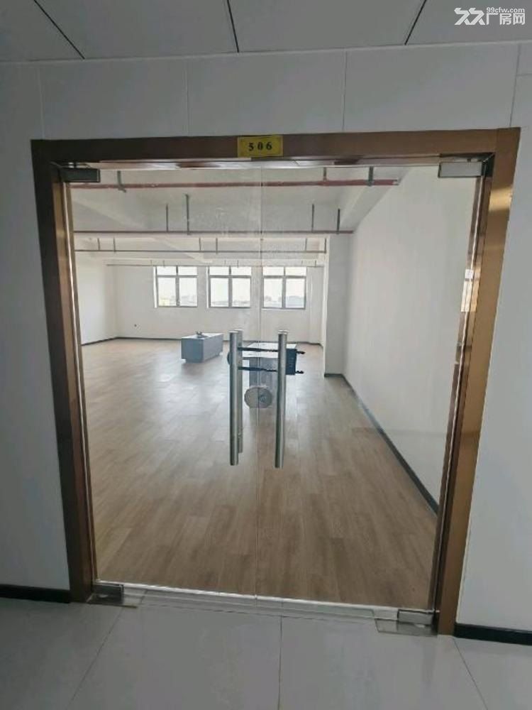 外高桥保税区内保税内厂房 - 6