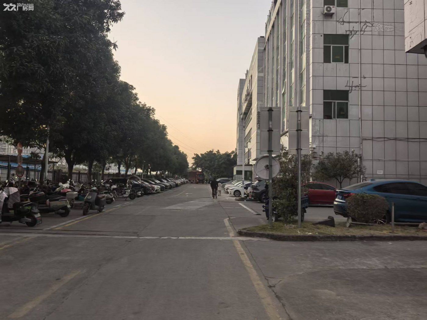 龙华清湖工业区一楼800平厂房出租 - 6