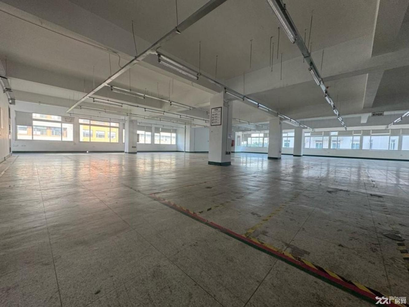 金桥核心区域工业厂房招租，毗邻地铁21号线 - 8