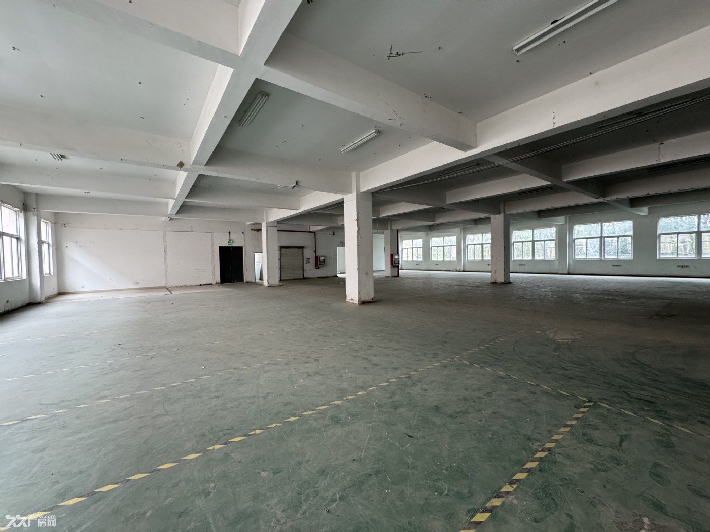 苏州吴江 益胜路88号915㎡ 厂房出租 可环评 - 2