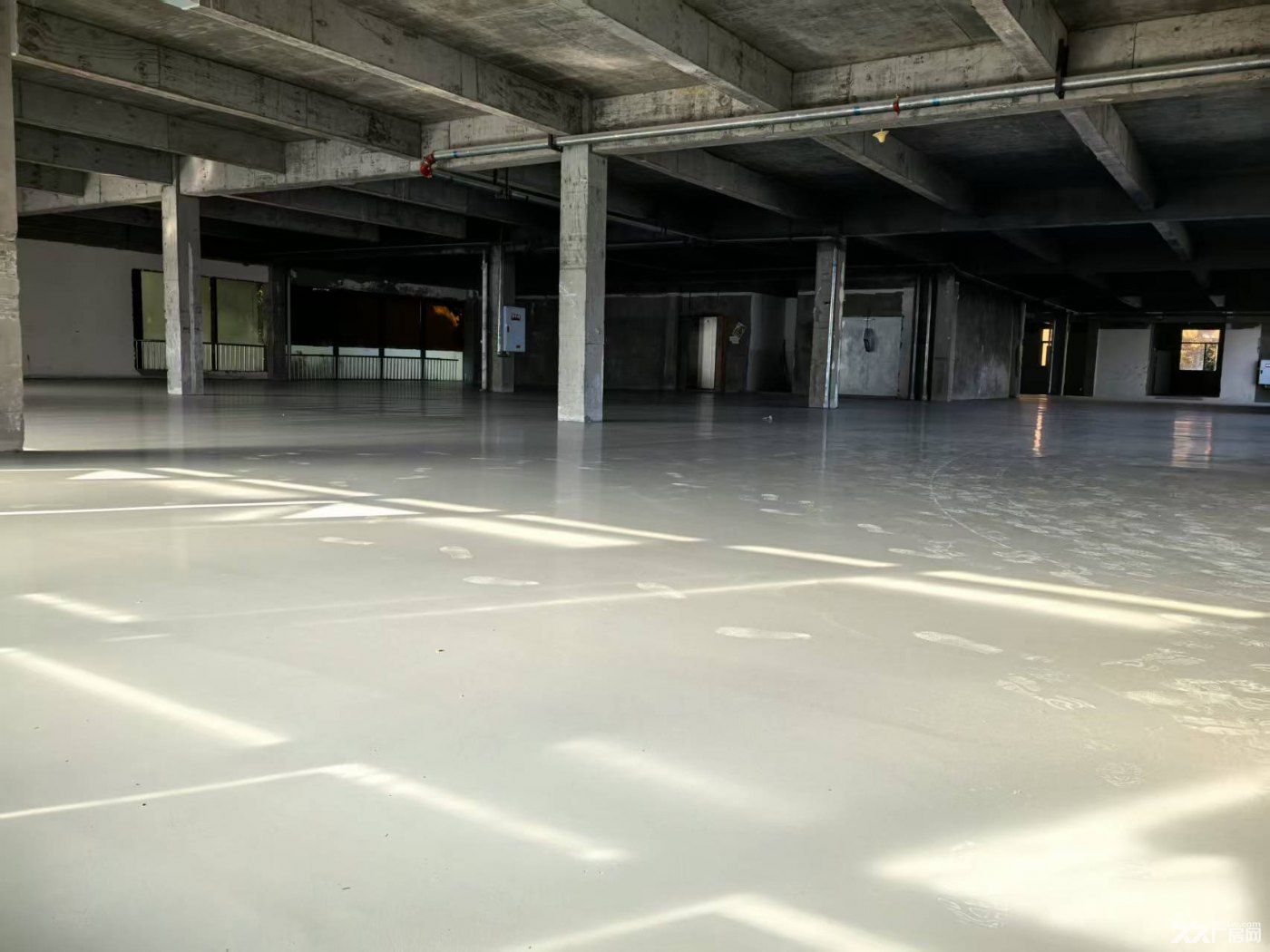 两江新区,邻京东方,1500㎡大平层现房租 - 2