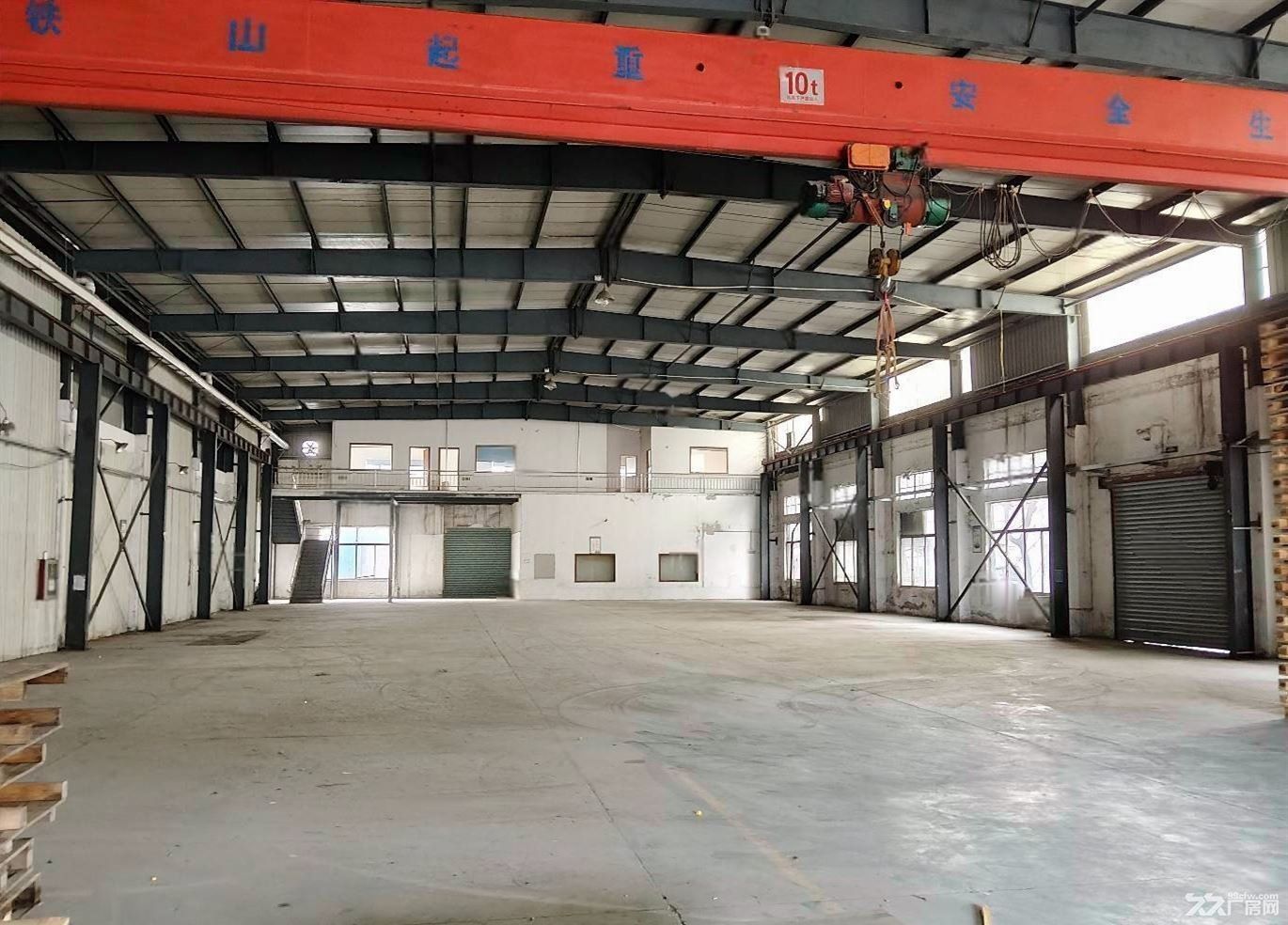 青浦工业区独栋单层带航车厂房1100平,场地宽敞,有空地 - 4