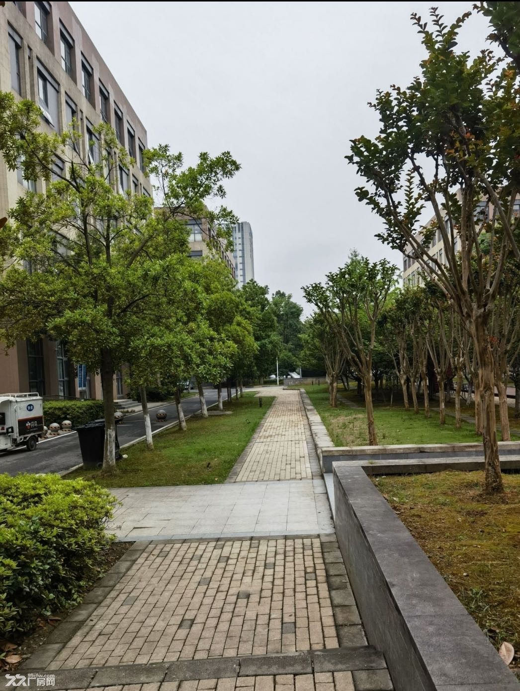 武汉光谷生物医药加速器厂房出售 - 2