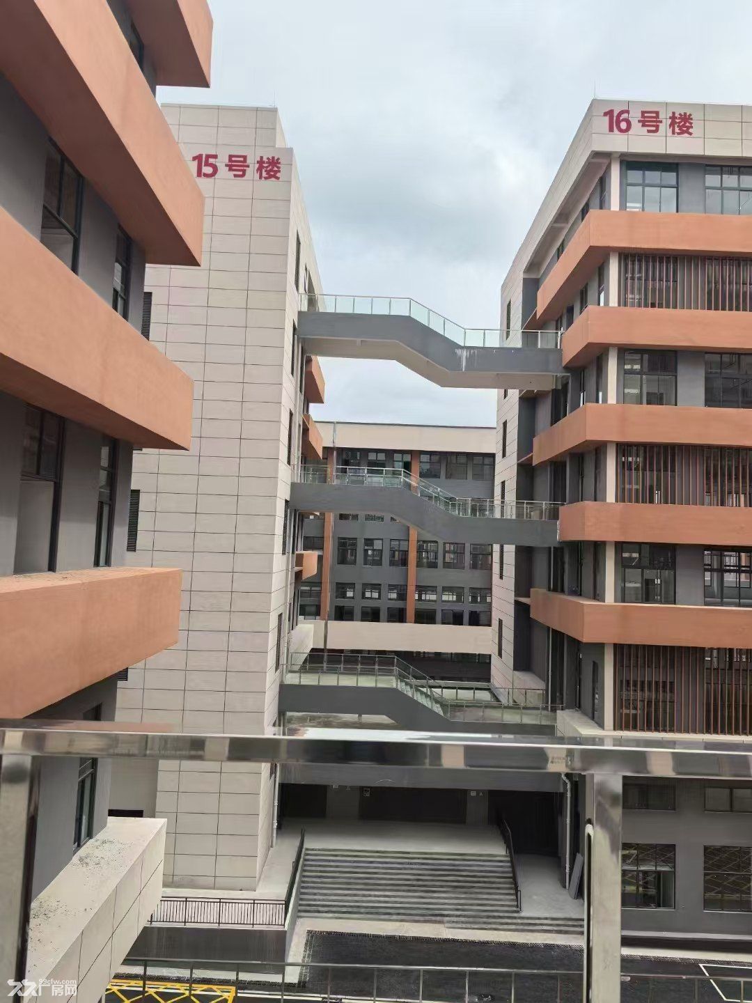 南明区标准厂房招租,最低10元每平方 - 4