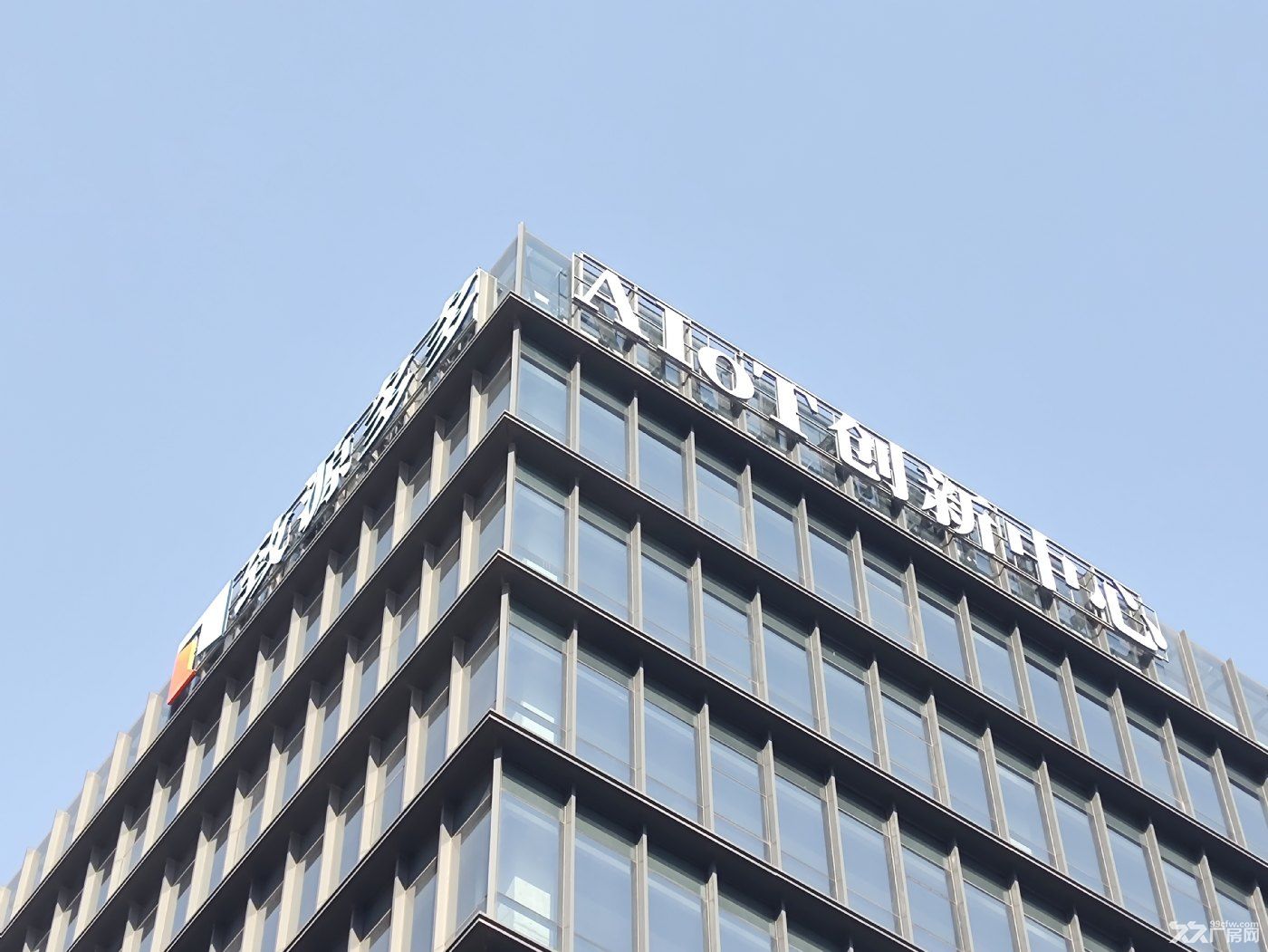 锡东查桥地铁口多层新建厂房出租,形象好,扶持力度大