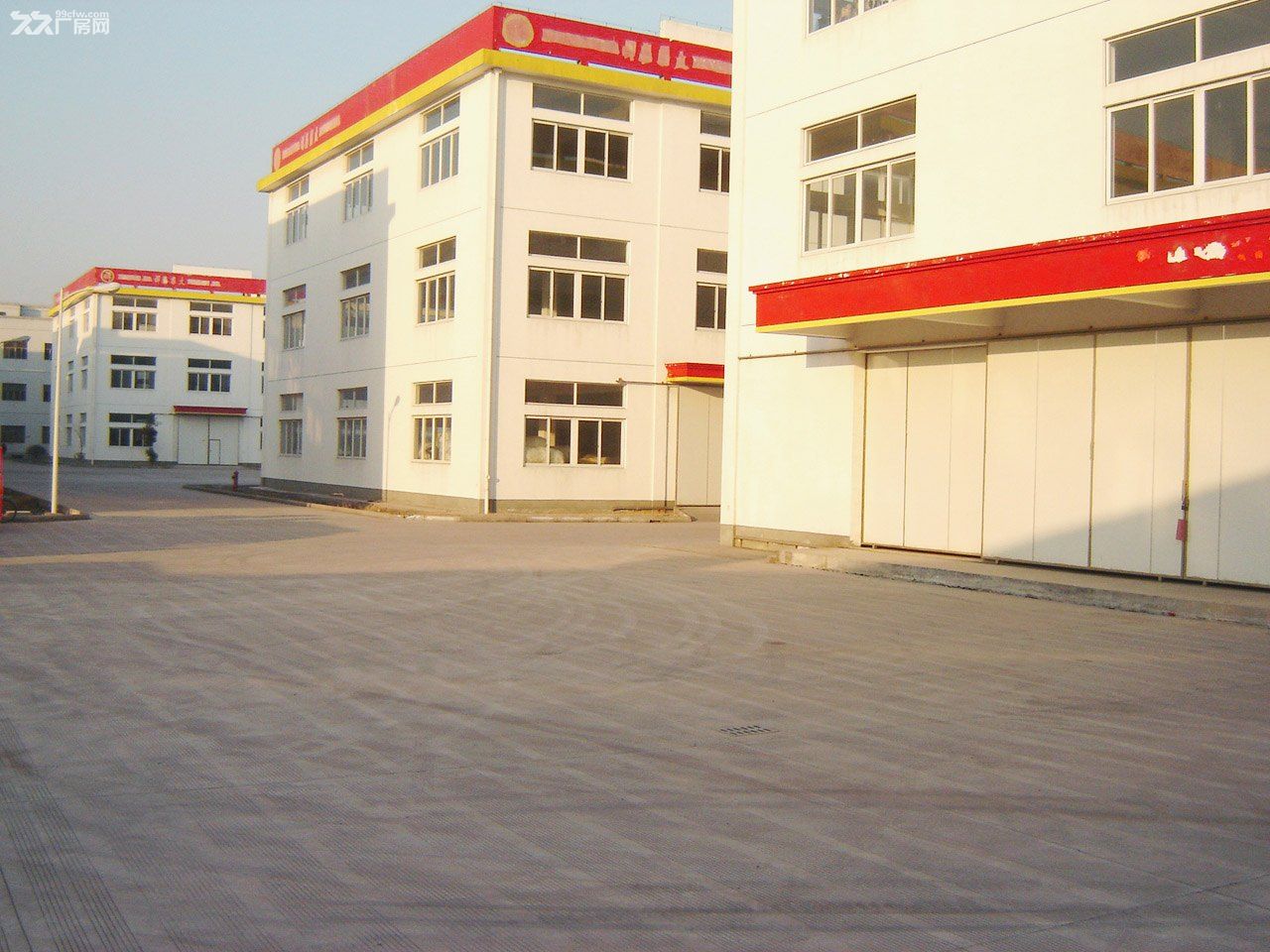 江北区兴甬路1号，全新厂房出租。 - 2