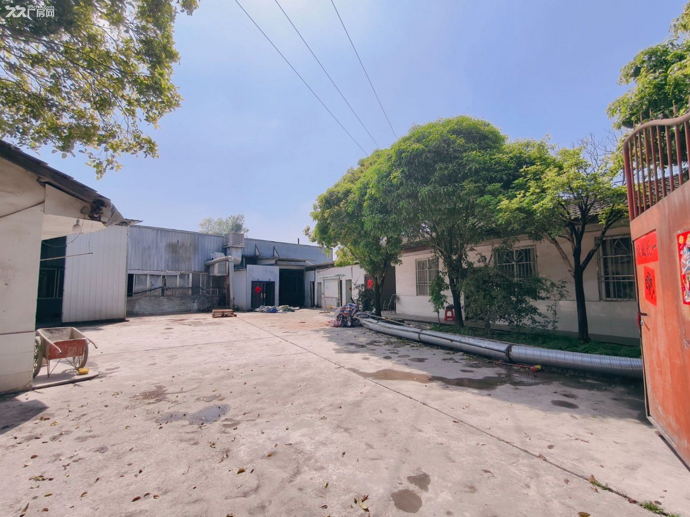 成都都江堰蒲阳独立工厂小园3.68亩房东直租
