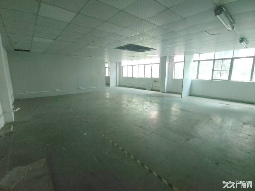 光明区玉塘街道田寮村2楼1700平 精装修办公室 - 6