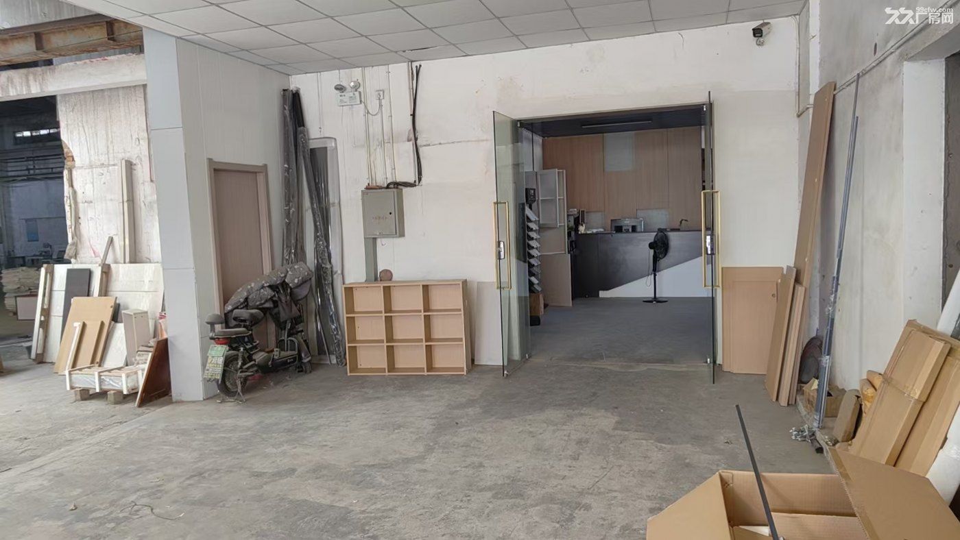 江阴市南闸工农路1100㎡带行车厂房出租 - 2