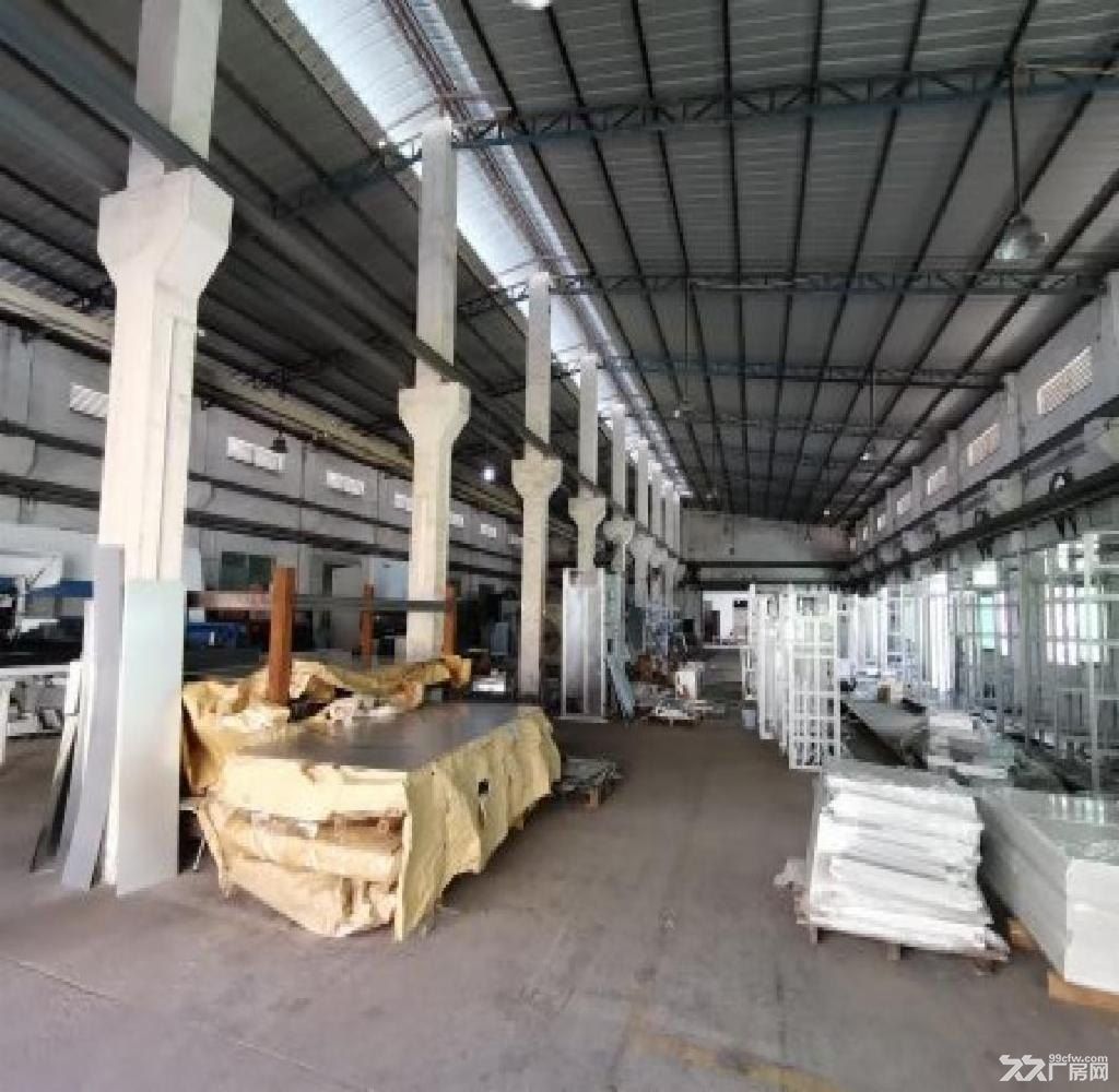 龙岗平湖鹅公岭工业园一楼层高8米2500平钢构仓库厂房可分租 - 2