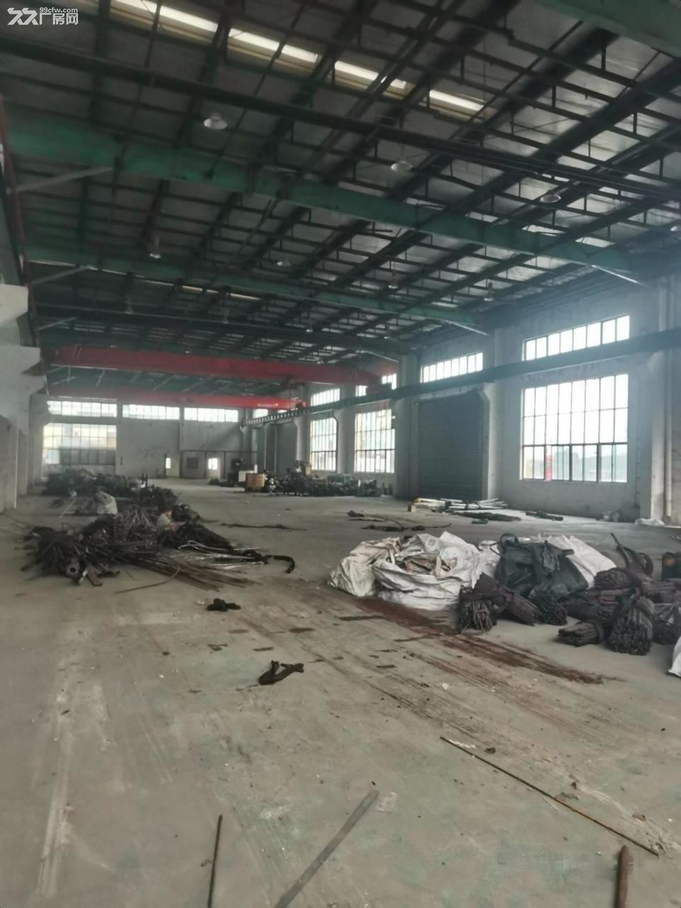 房东出租：出租石浦标准带多部行车厂房，1500平方，纯车间 - 2