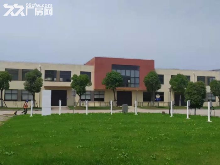浦东泥城104板块独栋全单层厂房8200平可环评近高速口2公里 - 2