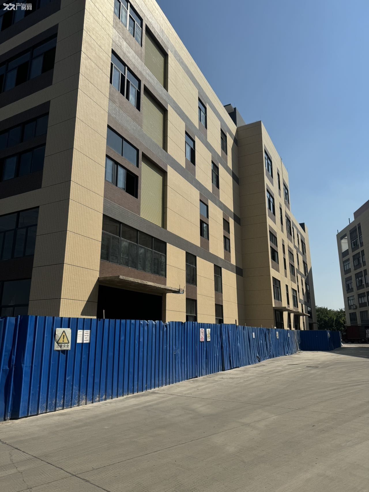 适合各行各业,有排污、蒸汽,独栋现楼厂房有空地 - 2
