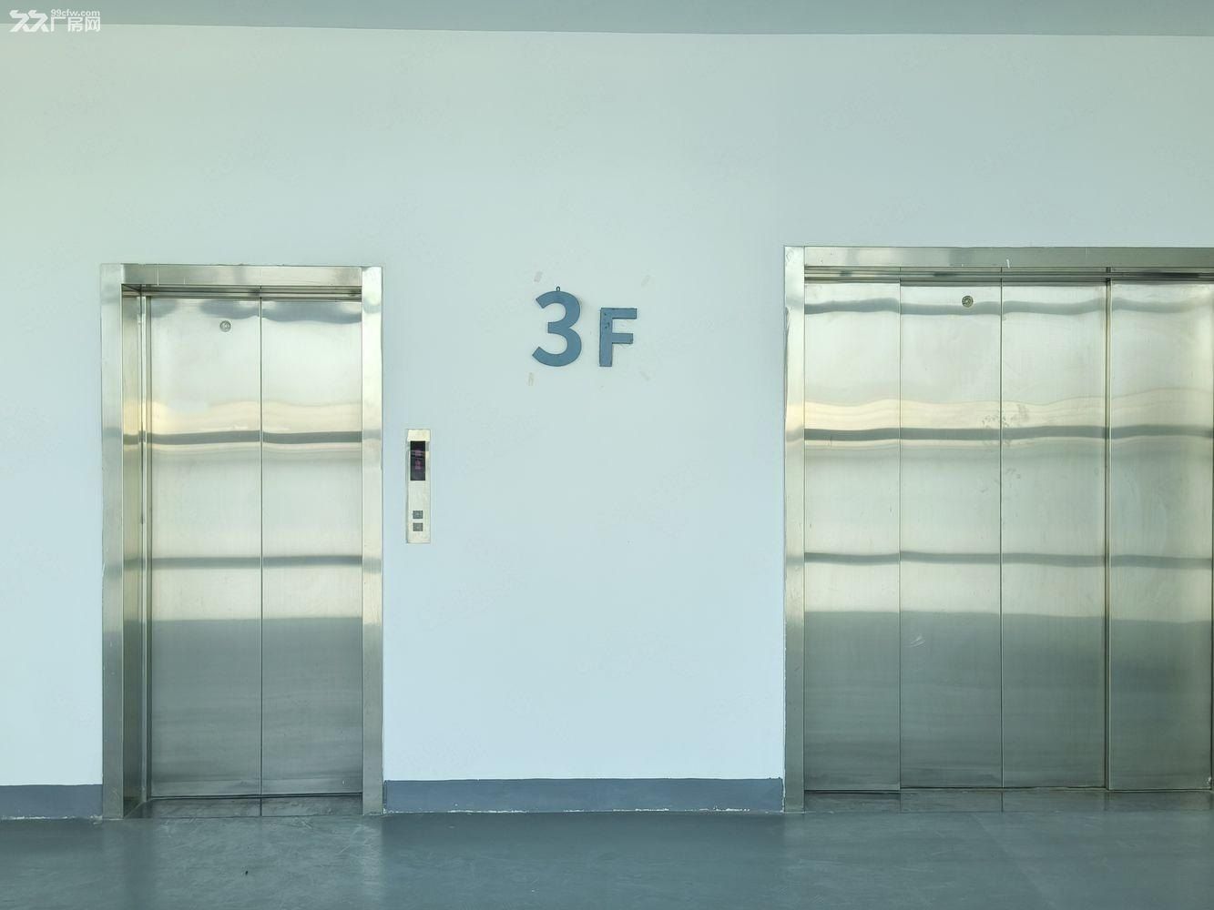 业主直租!!!周浦精装办公室展厅出租 带家具随时入驻 - 4