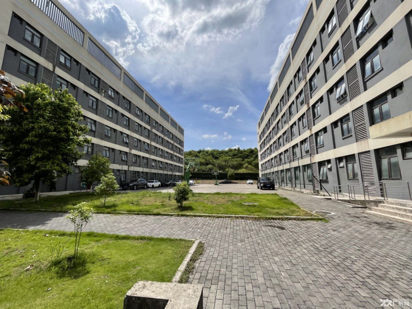 重庆北碚水土工业园厂房出租,千级无尘车间,搭配仓库,卸货码头,办公区。 - 3
