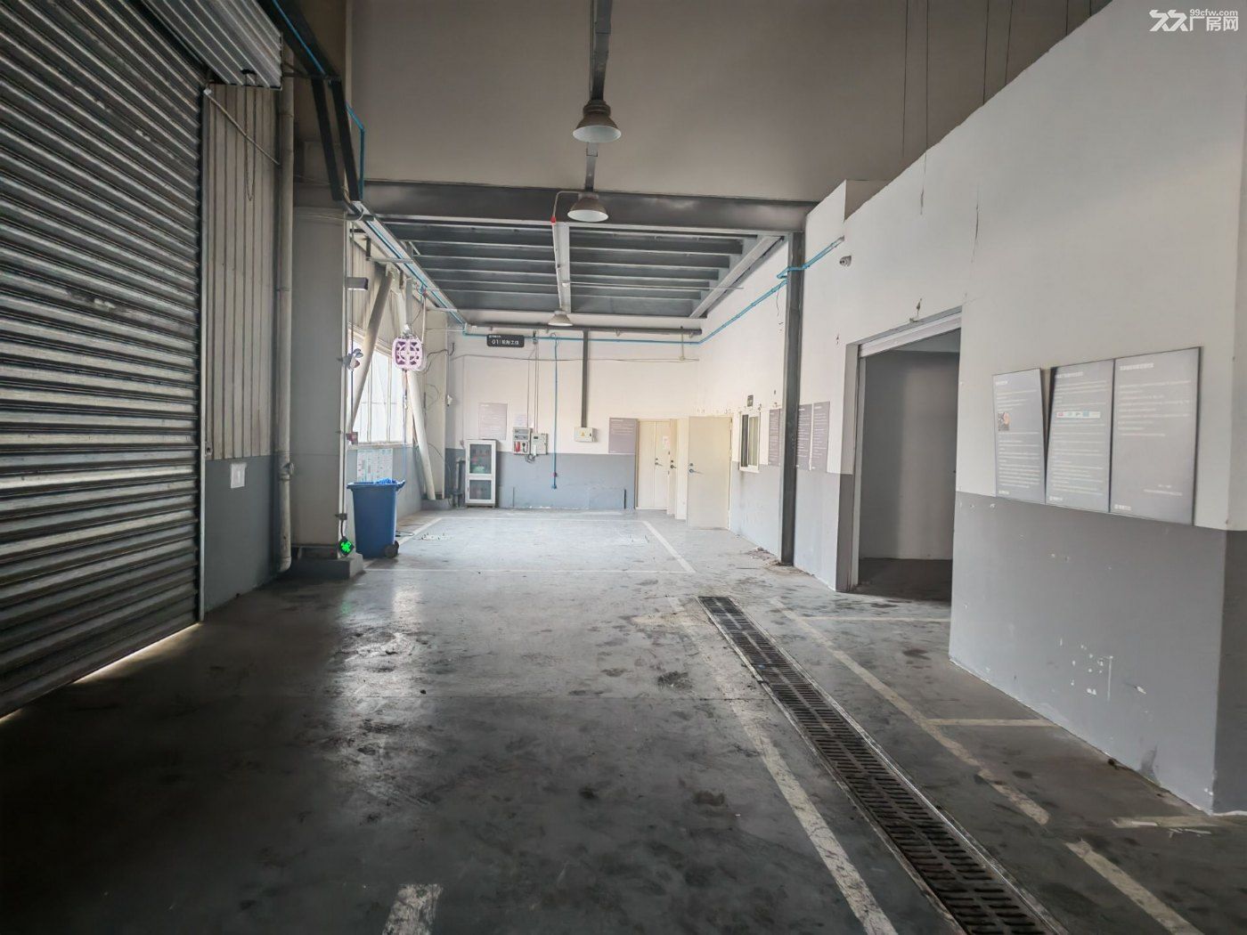 空港一楼单层10米带精装修办公，可生产研发展厅仓储等3个货门 - 2