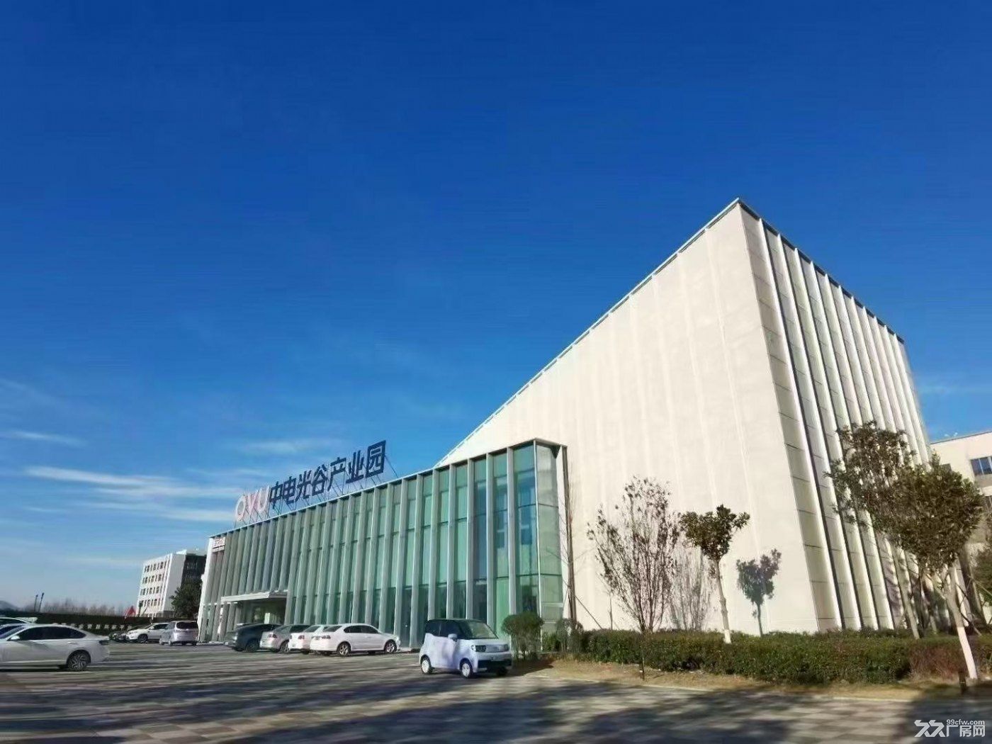 超抢手洛龙区示范园区厂房出售啦! - 2