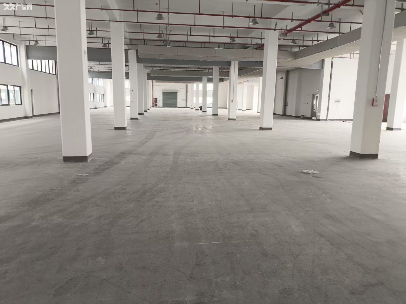 模具城高标准工业园1到8层每层2500平 原房东可分租承重2吨 - 2