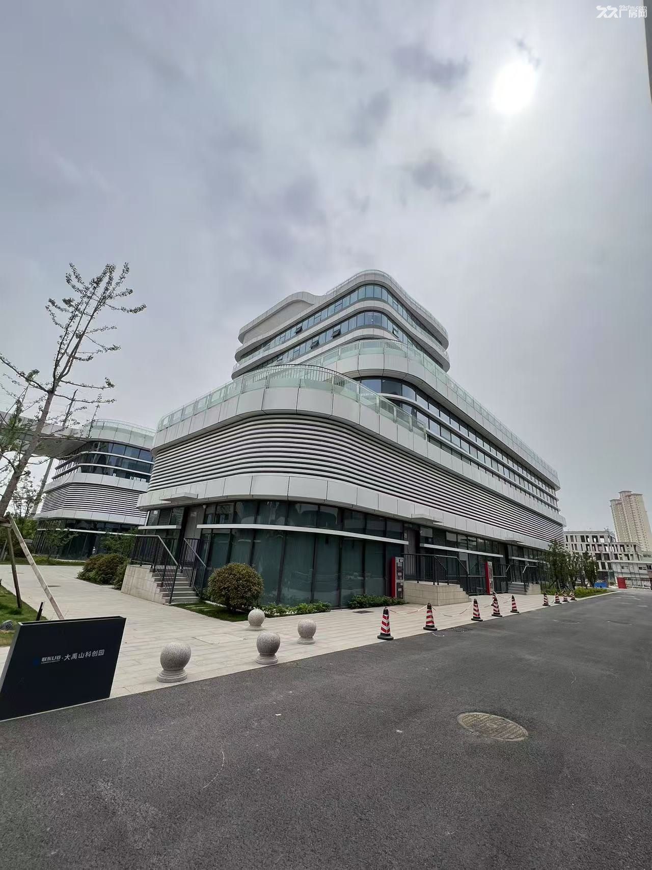 市区全新小面积厂房直租 - 7