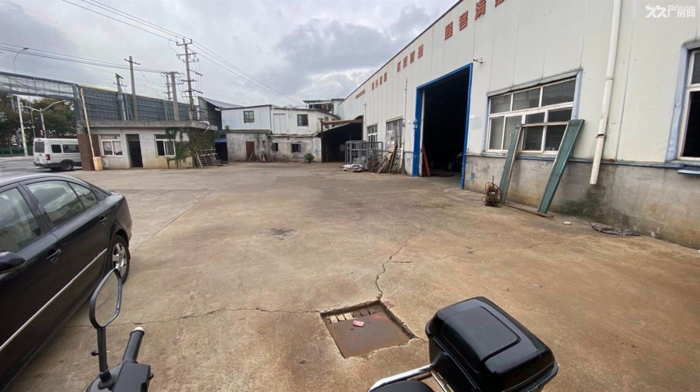 房东直租：曹安公路主干道独门独院厂房出租，带行车，带办公室，行业不限 - 2