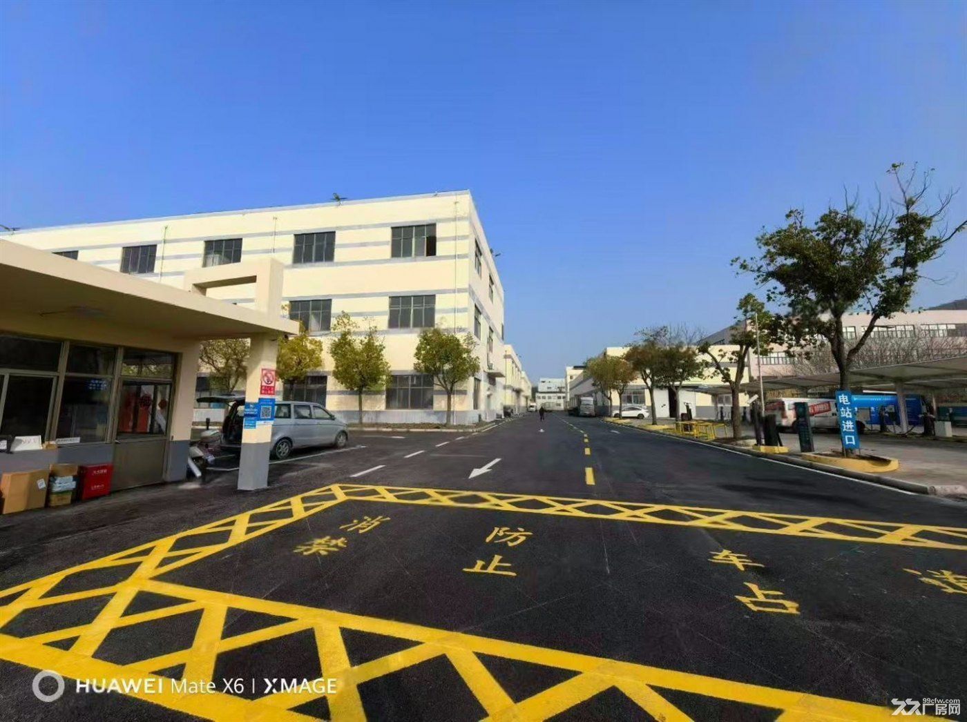 房东直租:赵巷 地铁附近 一楼960平 厂房 仓库招租 全新装修
