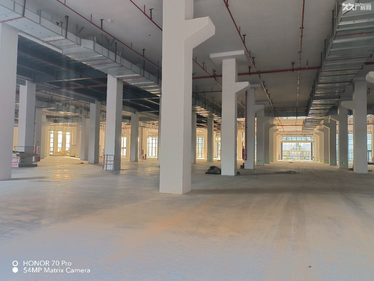 园区门口三条高速路,M2工业用地 - 2