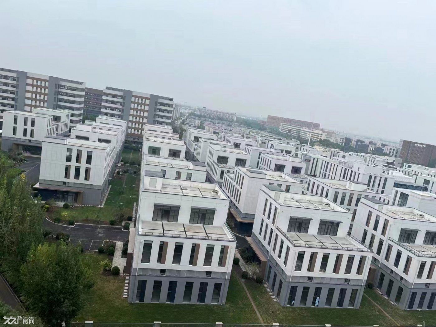 准现房独栋!送300㎡露台,首付2成可贷款,有房本50年产权 - 7