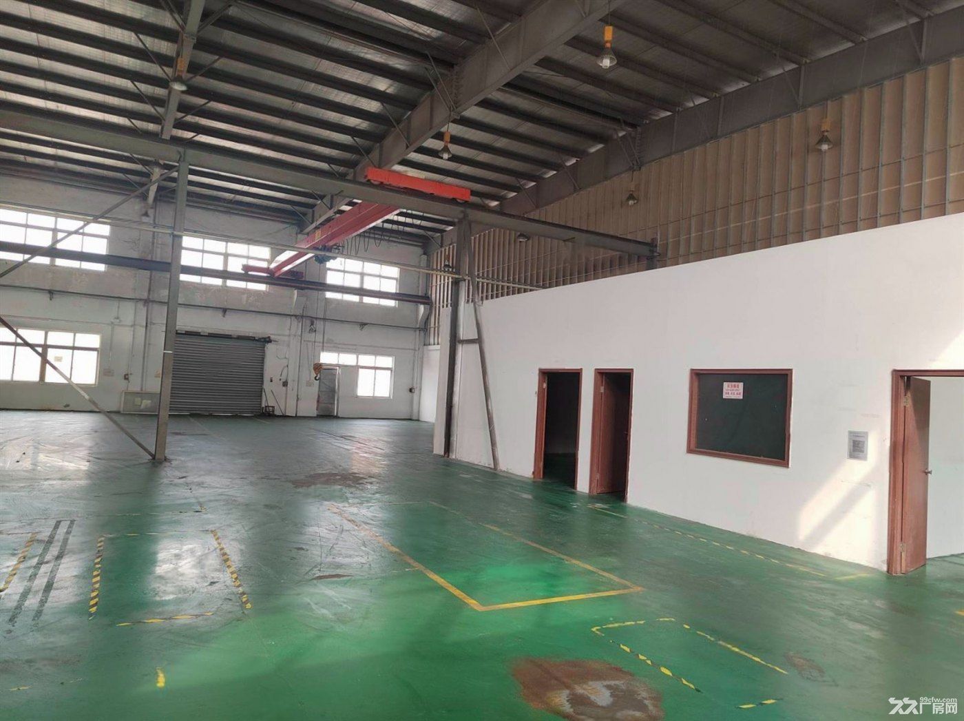 房东出租::陆家镇金阳路无公摊独立570平带行车厂房出租高9米有办公室 - 2