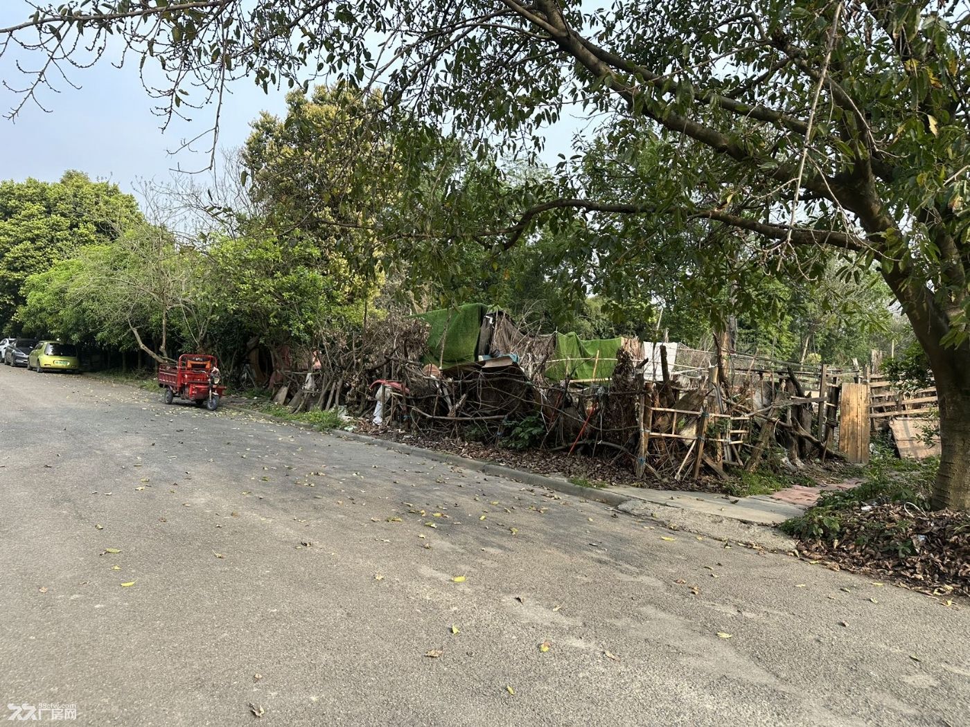 温江海峡120亩工业土地出售 有土地证 32万一亩
