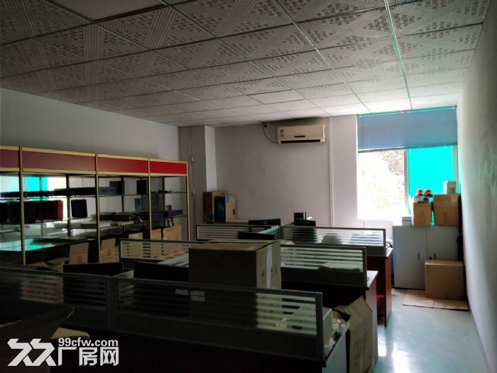 凤岗出租工业区出租带装修厂房楼上850平方,近深圳