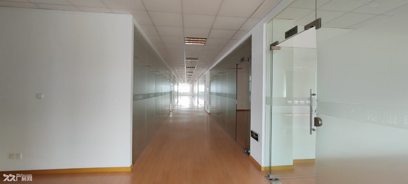 上海奉贤临港自贸区独栋,花园式,104板块,高速出入口厂房出租 - 3