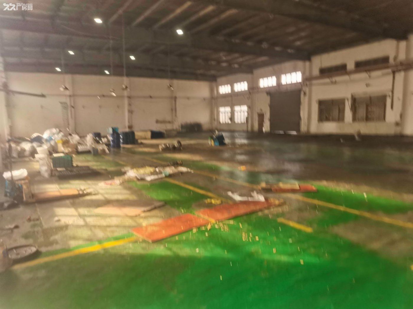 房东出租:出租千灯石浦标准火车头厂房1580平方办公室精装修 - 2
