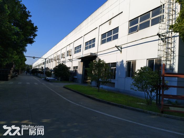出租颛桥莲花南路向阳路1500平米厂房单层高10米仓库 - 3