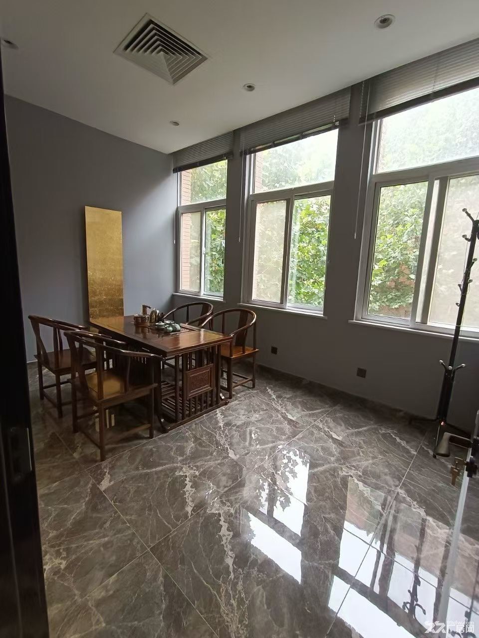 大兴长子营工业园区 精装565平带地暖 办公展示生产研发均可 - 2