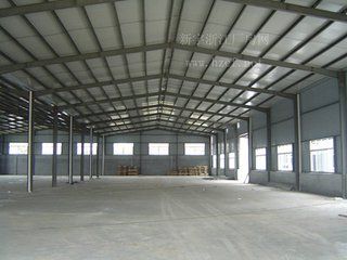 张浦花苑路500平单层厂房出租，层高8米，大车进出方便主干道