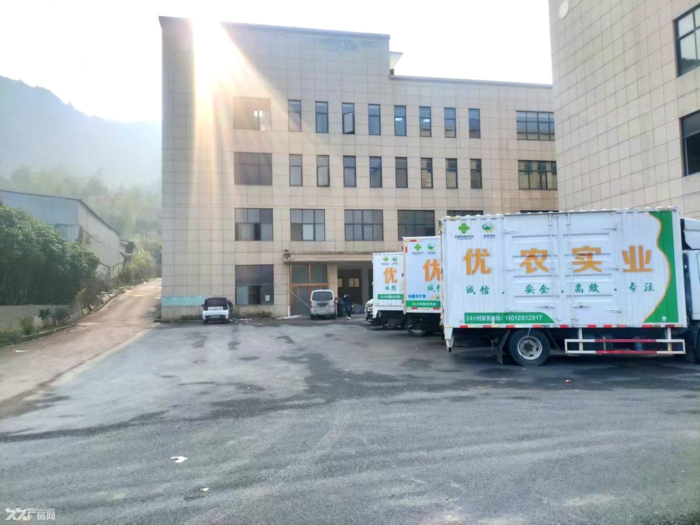 富阳富春街道6600方独院厂房出租(可分租) - 2