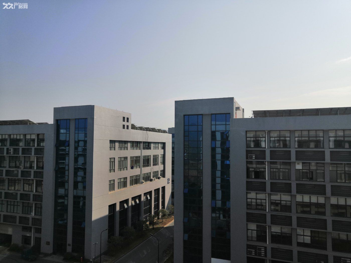 临安青山湖13万方的高标坡道仓库出租 - 4