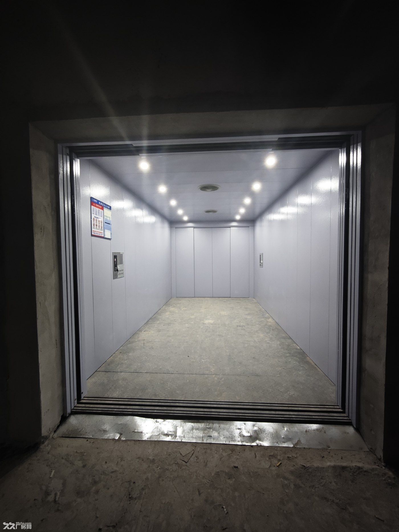 高新区(科学城),面积1200平起租,超大露台,超大空地 - 7