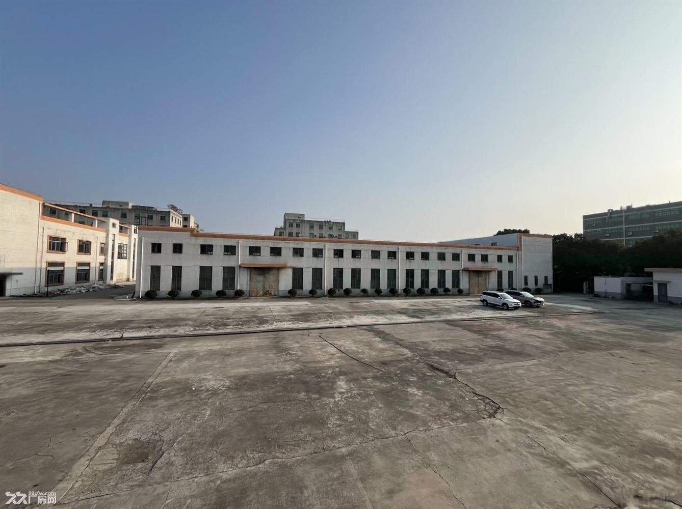 马陆新出水泥场地5亩 可以做充电桩 无污染都可以做 - 6